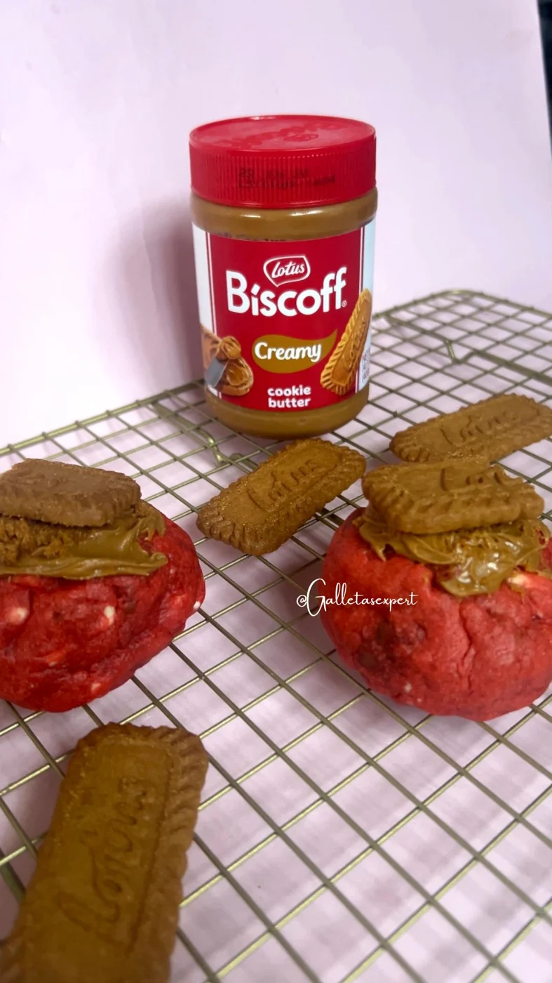 Red Velvet + Biscoff